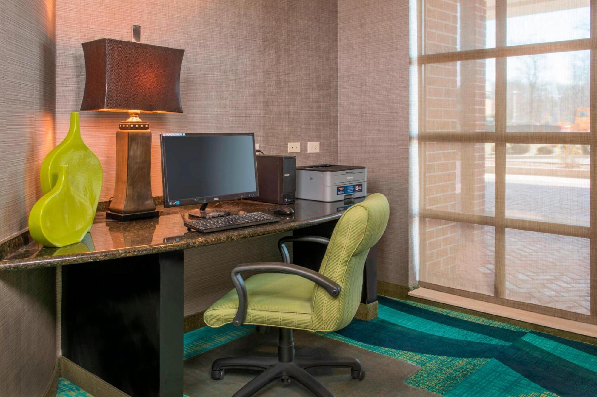 Springhill Suites Prince Frederick Экстерьер фото